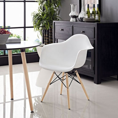 SILLA EAMES CON BRAZOS